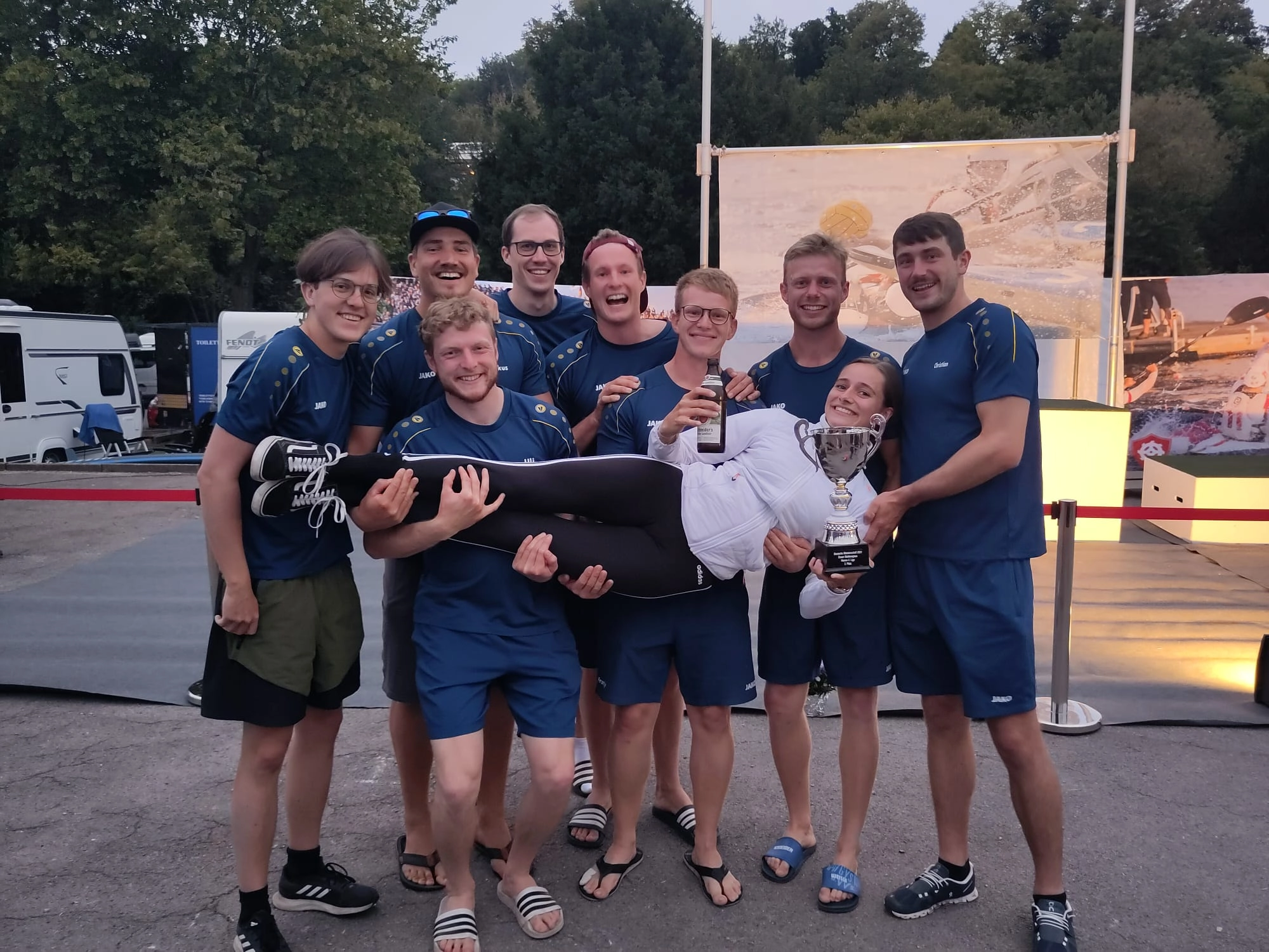 Das siegreiche Kanupolo-Team nach dem Tunier