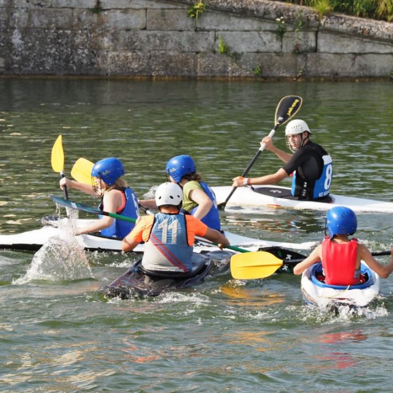 Kanupolotraining für Schüler und Jugendliche